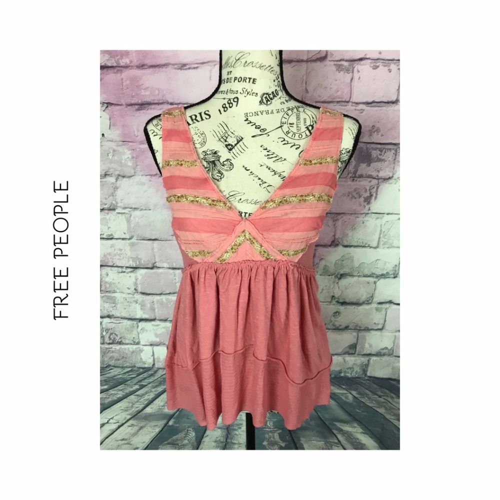 3/$12 Free People sleeveless top size (S)